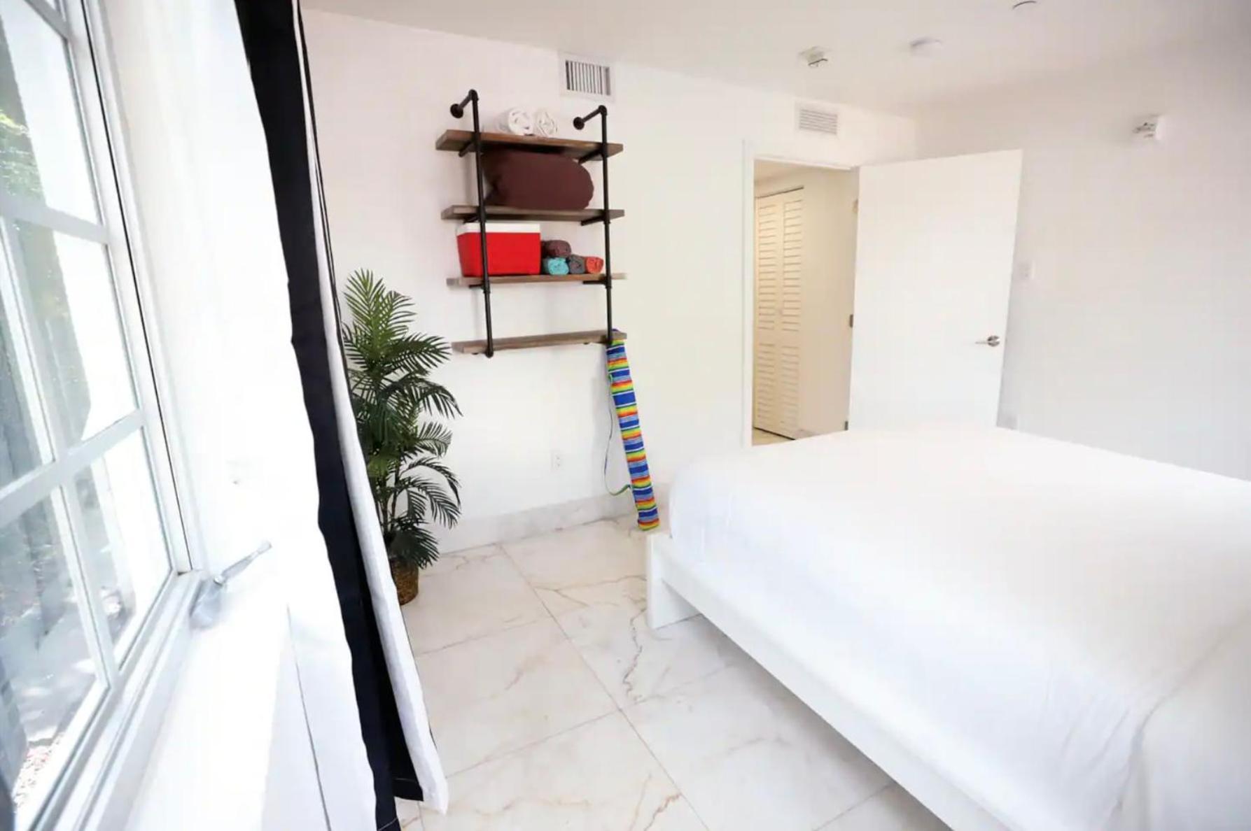 South Beach 2 Bedroom Family & Pet Friendly Apartment With Balcony & Free Parking Miami Beach Bagian luar foto