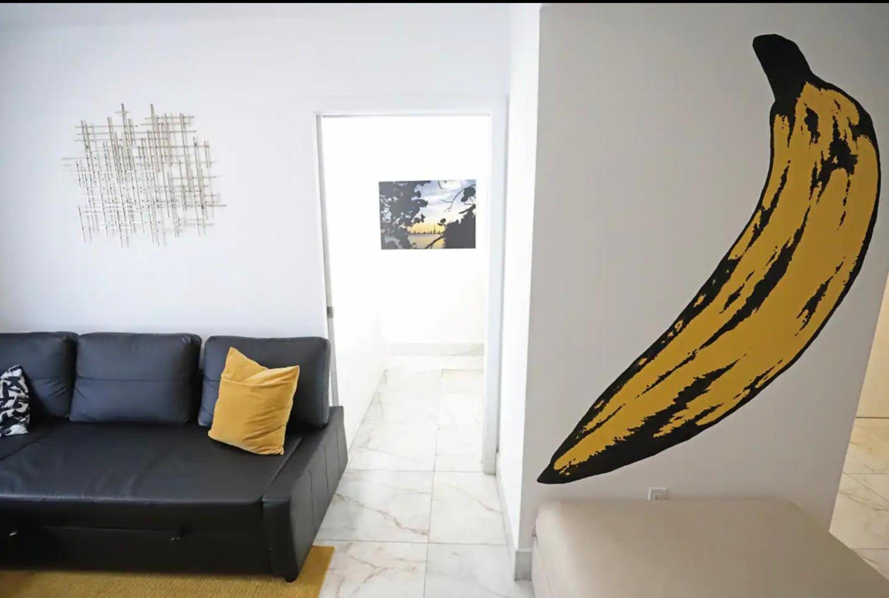 South Beach 2 Bedroom Family & Pet Friendly Apartment With Balcony & Free Parking Miami Beach Bagian luar foto