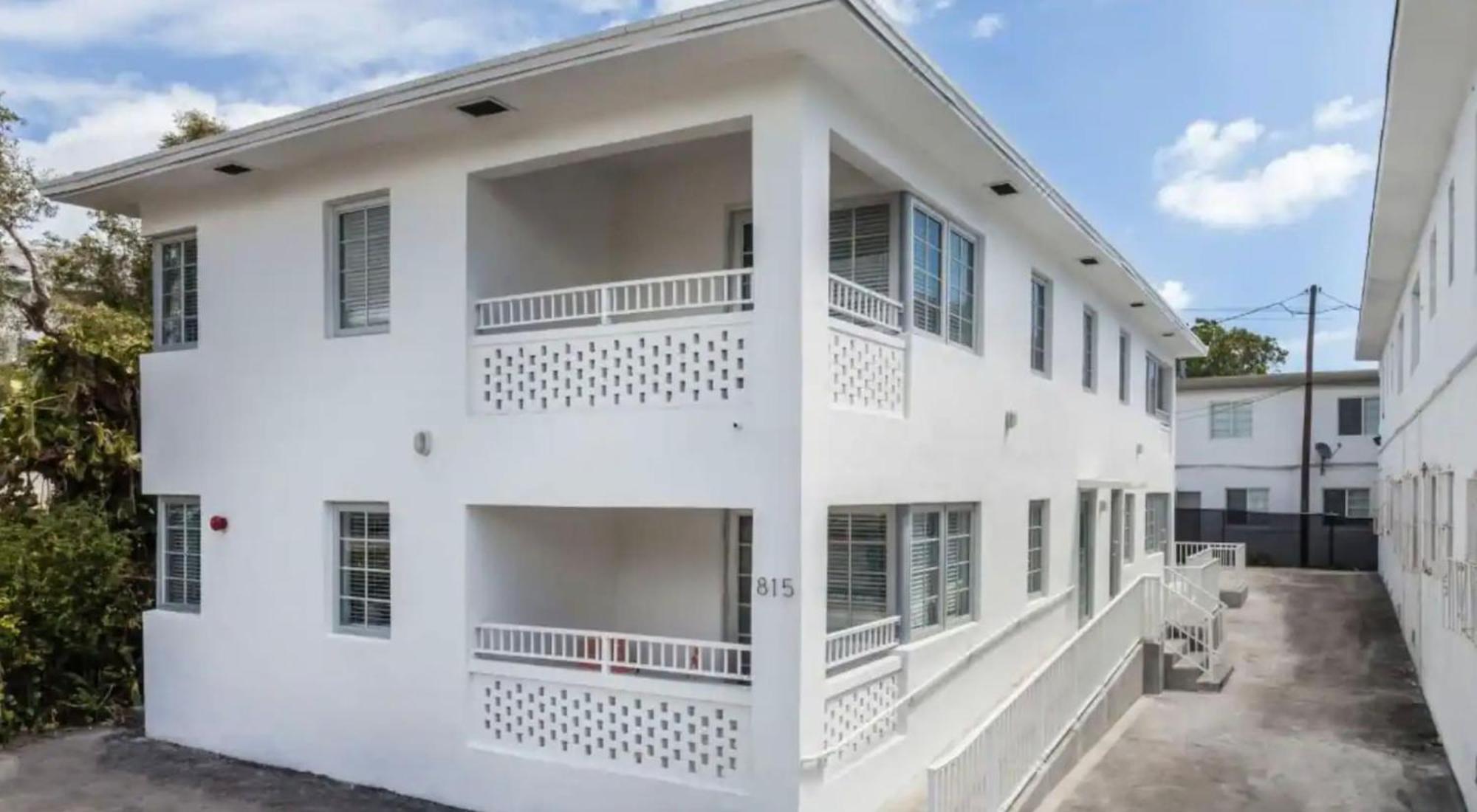 South Beach 2 Bedroom Family & Pet Friendly Apartment With Balcony & Free Parking Miami Beach Bagian luar foto