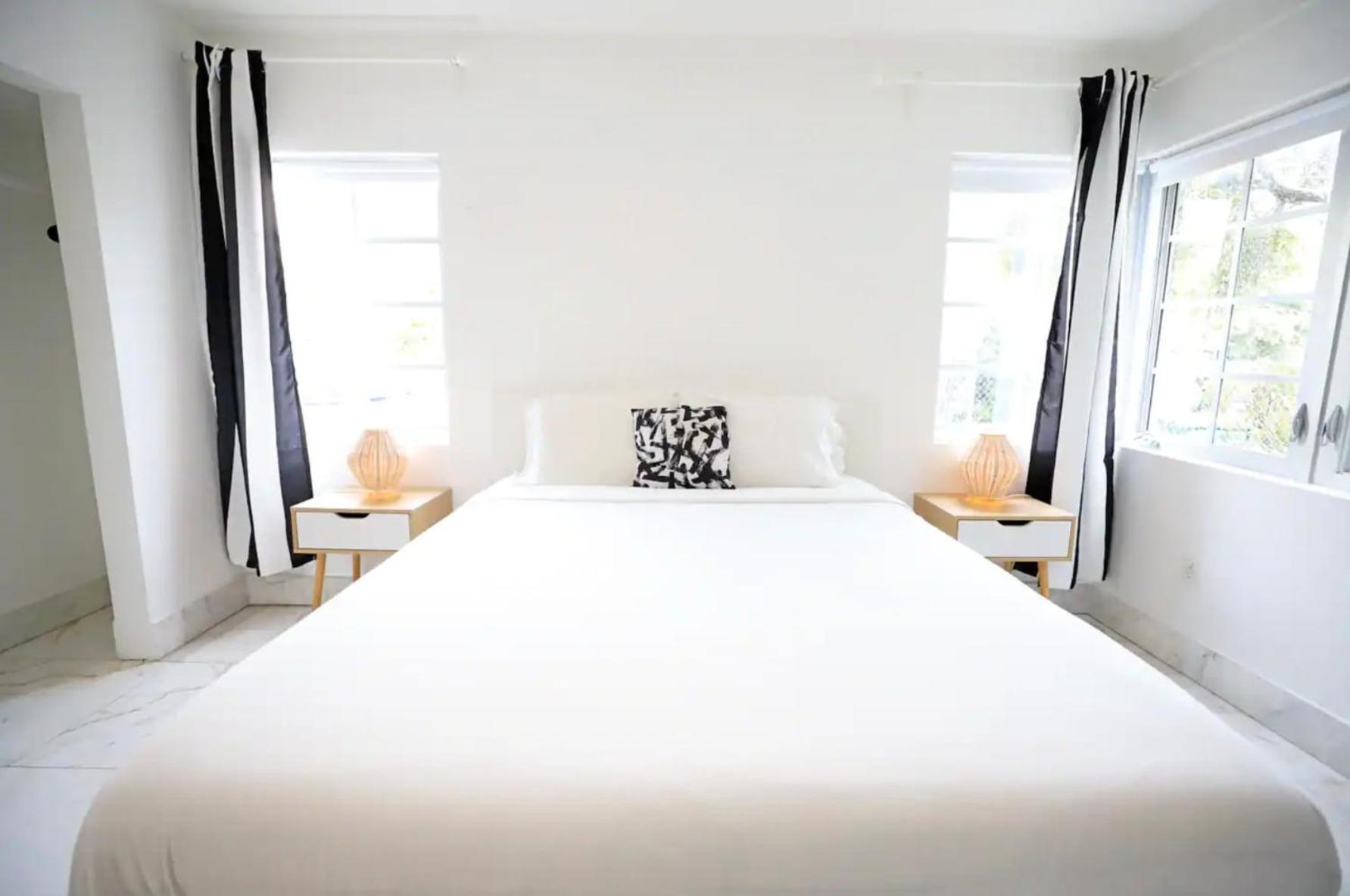 South Beach 2 Bedroom Family & Pet Friendly Apartment With Balcony & Free Parking Miami Beach Bagian luar foto