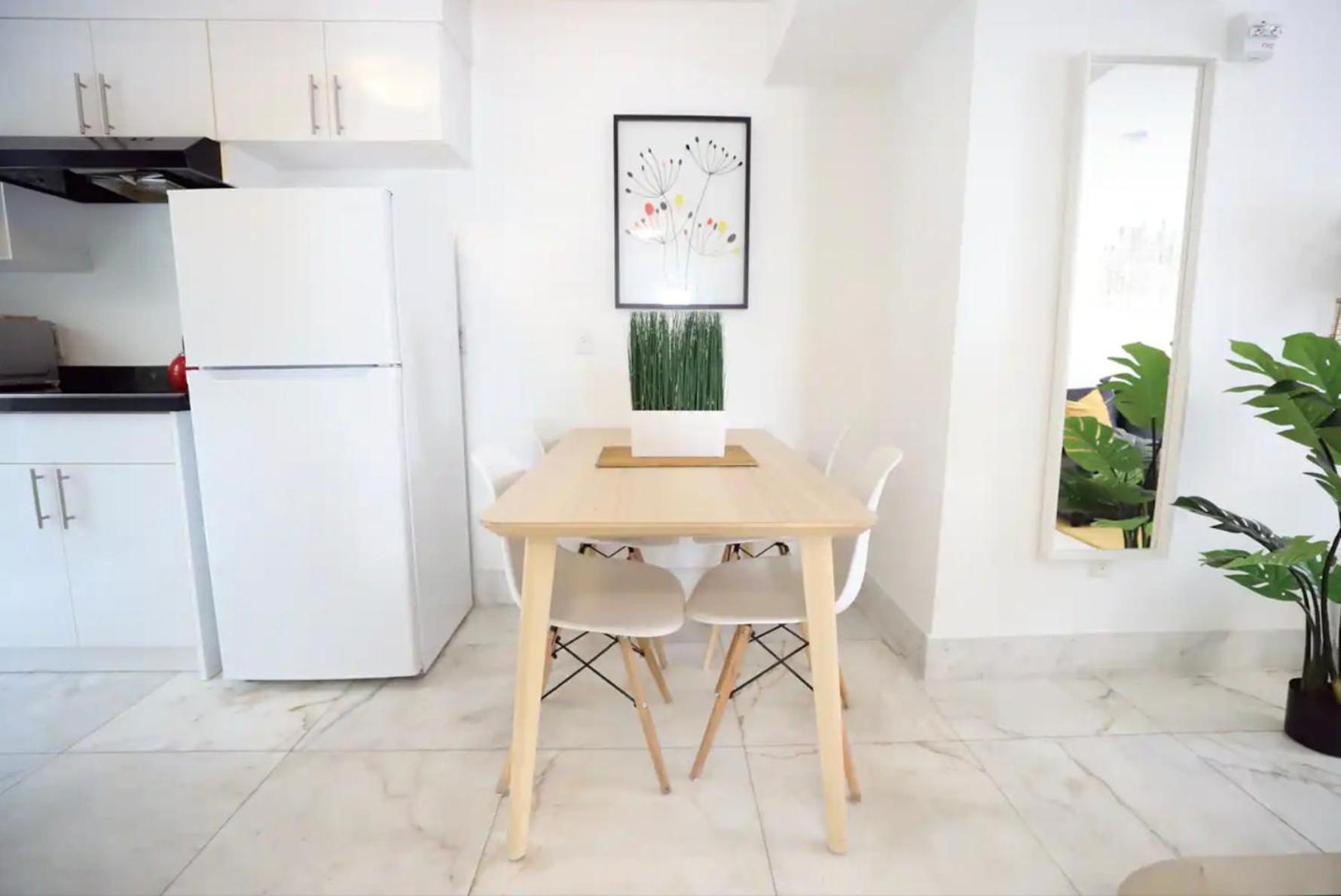 South Beach 2 Bedroom Family & Pet Friendly Apartment With Balcony & Free Parking Miami Beach Bagian luar foto