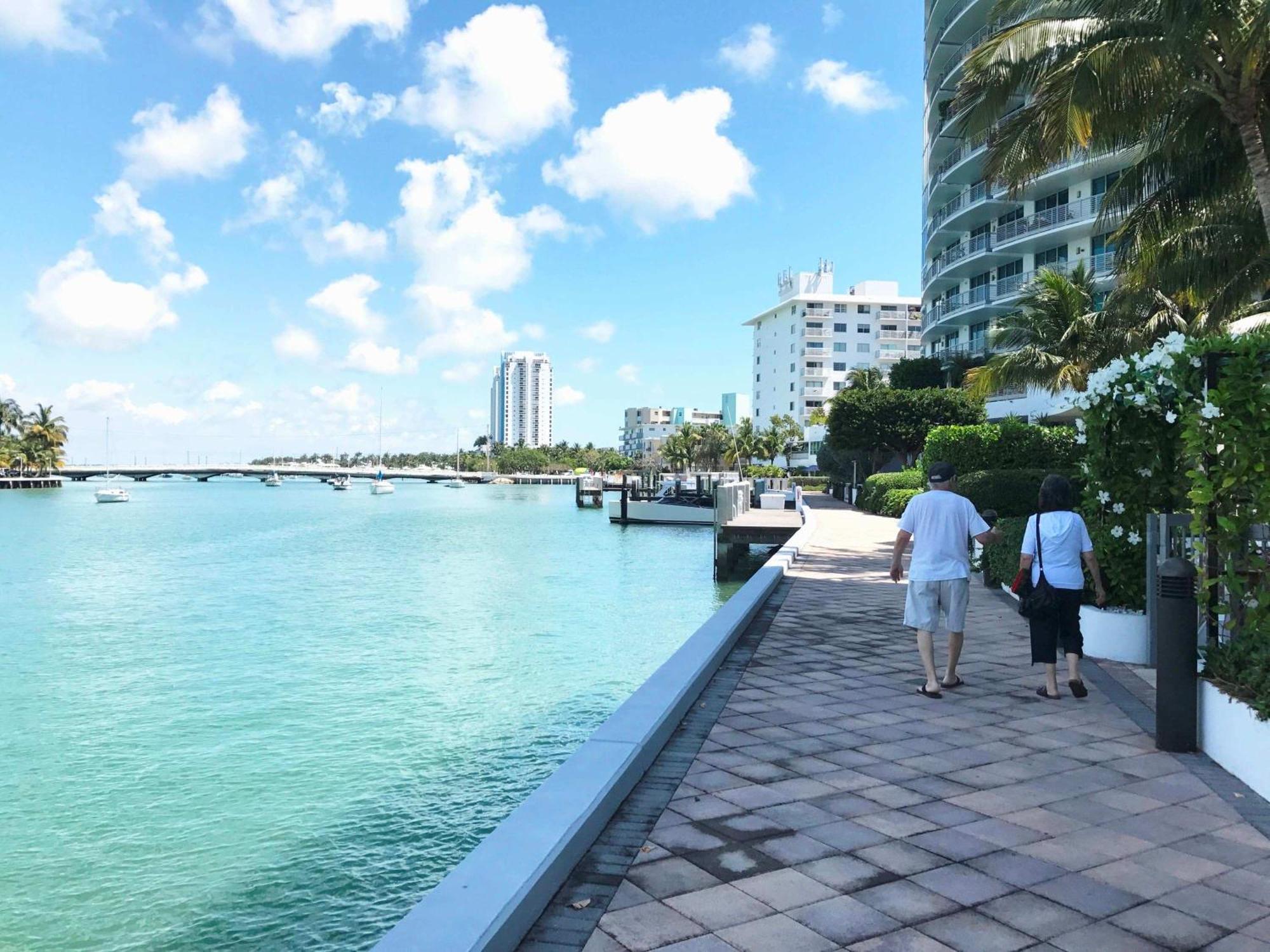 South Beach 2 Bedroom Family & Pet Friendly Apartment With Balcony & Free Parking Miami Beach Bagian luar foto